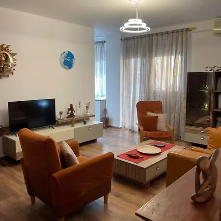 Lejlighed Juri'S Apartment Tirana