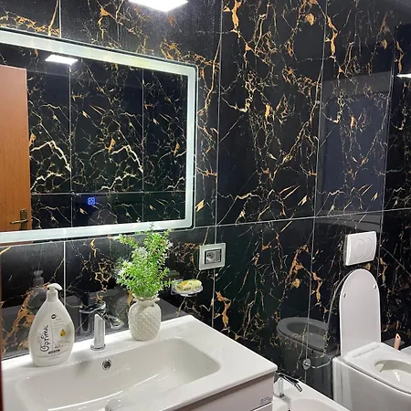 Juri'S Apartment Tirana 티라나